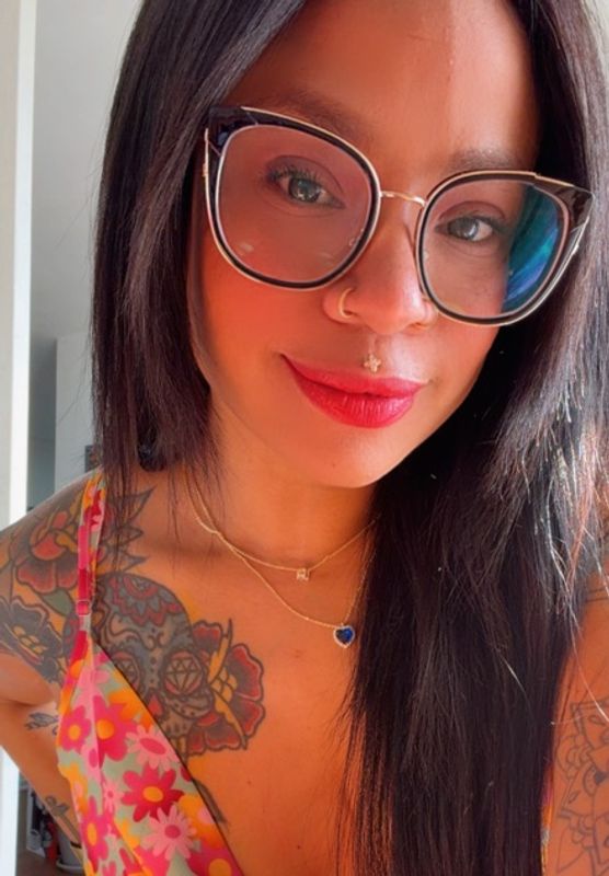 Ali online girl profile